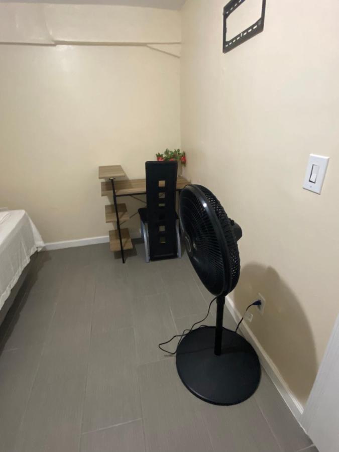 A Delightful Room In Queens Nueva York Exterior foto